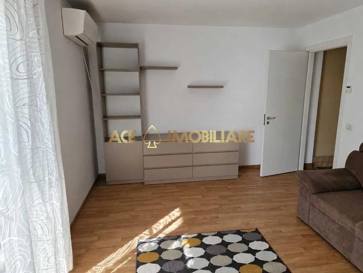 2 Camere de inchiriat | Titan | Metrou | Centrala - 2