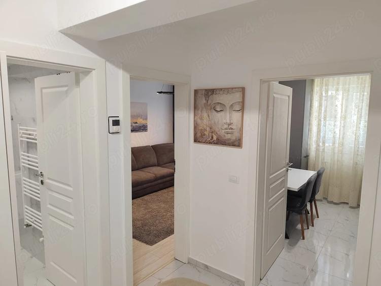 Garsonieră decomandată în Valea Adâncă