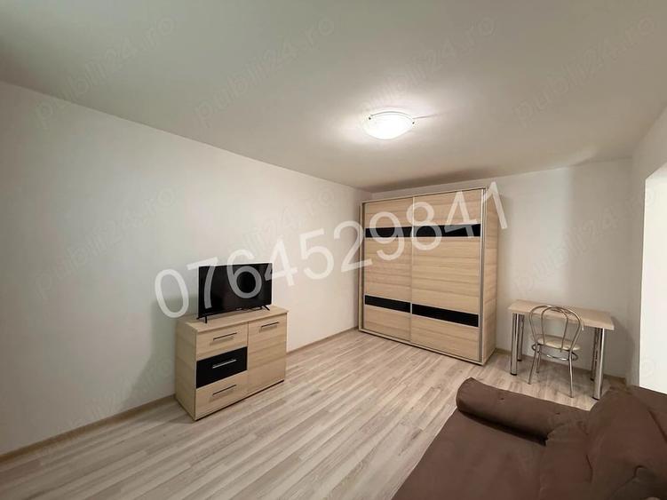 Apartament cu 2 camere decomandat în Doamna Ghica