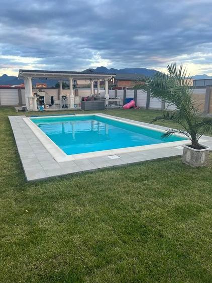 Casă cu 6 camere cu Teren 1091 Mp în Tărlungeni