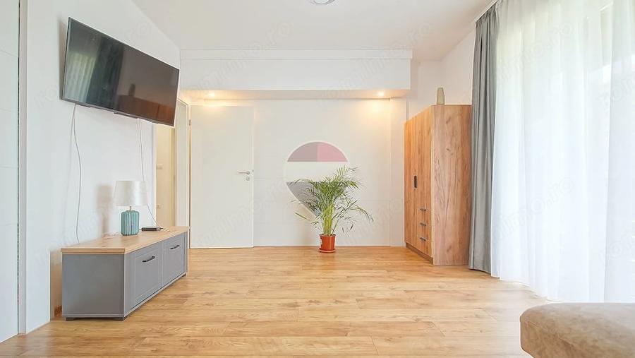Apartament cu 2 camere decomandat în Avantgarden