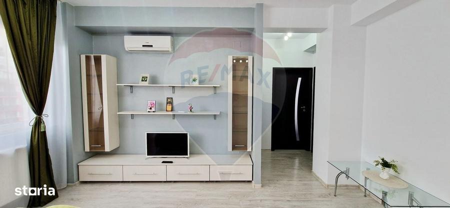 Apartament cu 3 camere decomandat în UTA