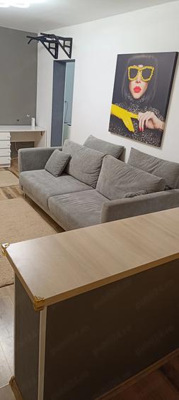 Apartament cu 2 camere semidecomandat în City Park Mall