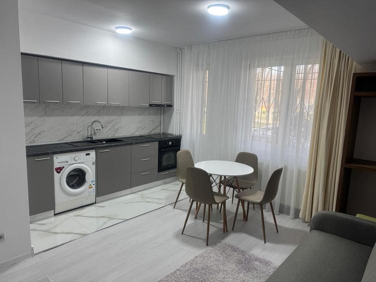 Apartament cu 2 camere decomandat, mobilat în Floreasca