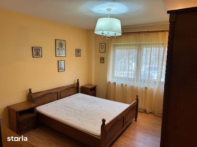 Apartament cu 3 camere, mobilat în Drumul Taberei