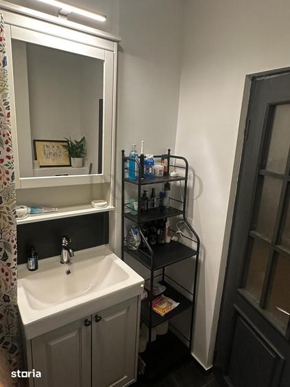 Apartament cu 3 camere decomandat în Grivița