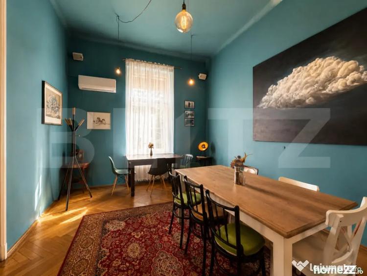 Spațiu comercial, de 240 mp, în Central
