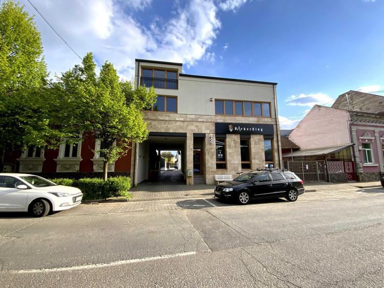 Spațiu comercial, de 130 mp, în Central