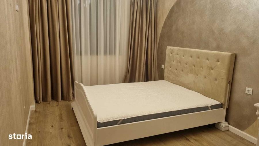 Apartament cu 3 camere decomandat în Băneasa