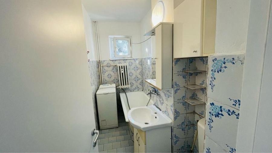 Apartament cu 2 camere nedecomandat în Narcisa