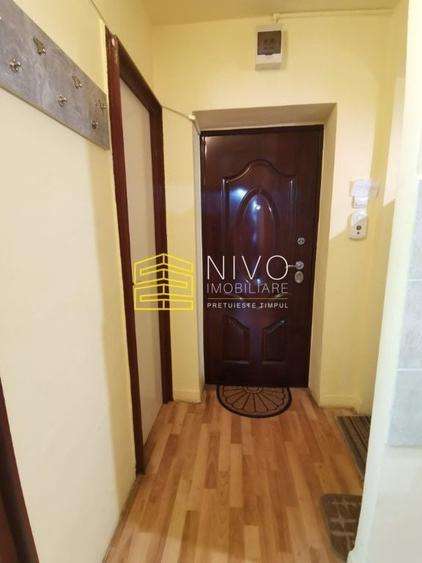 Garsonieră decomandată, mobilată în Dâmbu Pietros