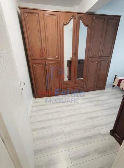 Garsonieră decomandată în Filiași