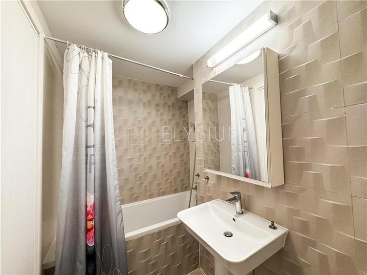 Apartament cu 3 camere decomandat, mobilat în Aviației