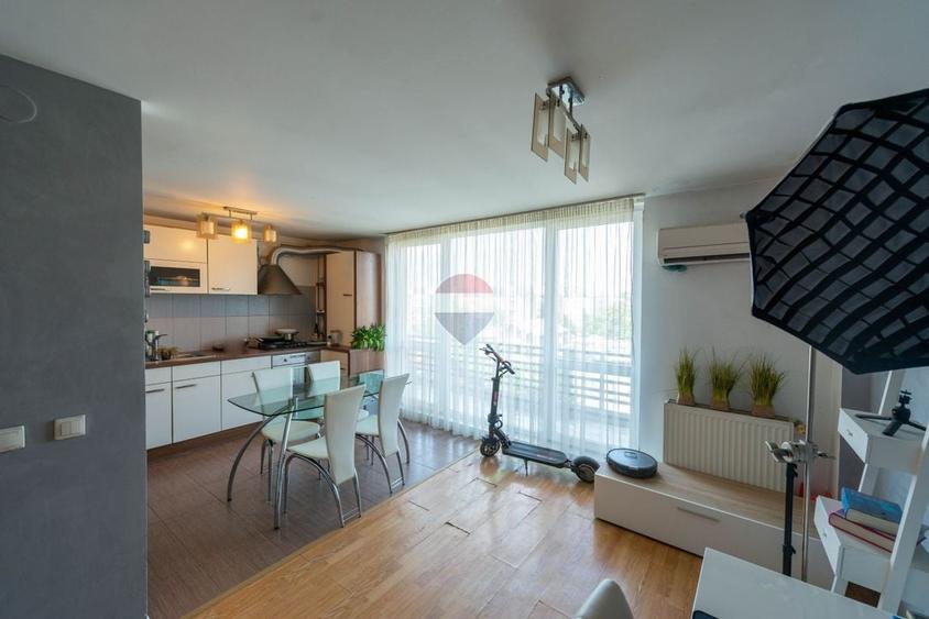 Apartament cu 2 camere semidecomandat, mobilat în 1 Decembrie 1918