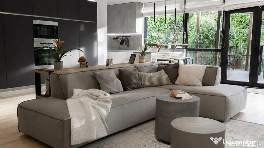Apartament cu 4 camere decomandat în Calea Călărașilor