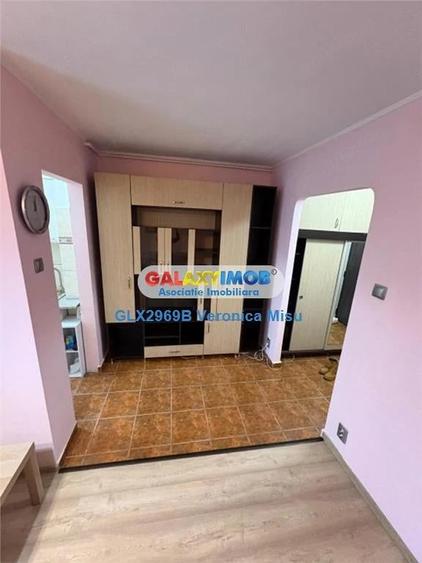 Garsonieră semidecomandată în Timpuri Noi