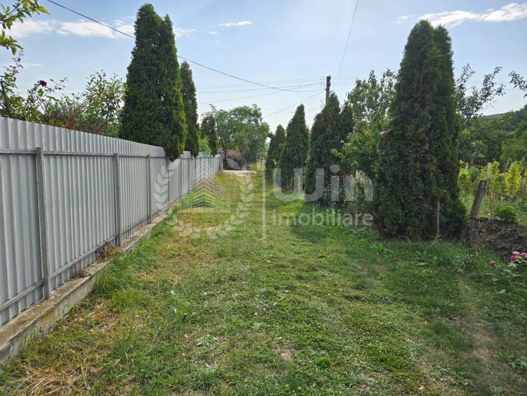 Casă individuală cu 2 camere cu Canalizare în Mociu