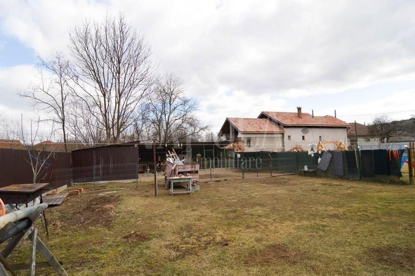Casă individuală cu 3 camere cu Teren 800 Mp în Căpușu Mic
