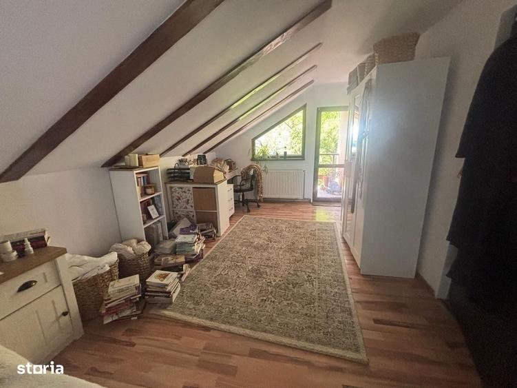 Casă cu 4 camere în Bârnova
