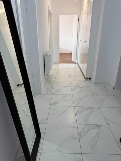 Apartament cu 2 camere decomandat în Exterior Vest