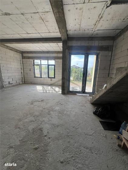 Casă cu 4 camere cu Teren 200 Mp în Central