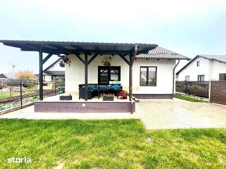 Casă cu 3 camere cu Teren 250 Mp în Dofteana