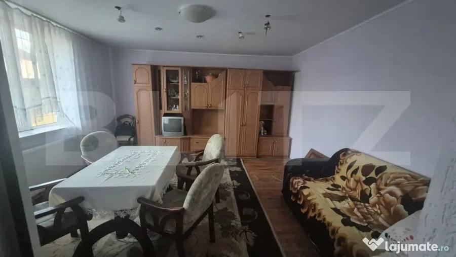 Casă cu 5 camere cu Teren 364 Mp în 14 Mai