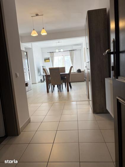 Apartament cu 3 camere în Valea Aurie
