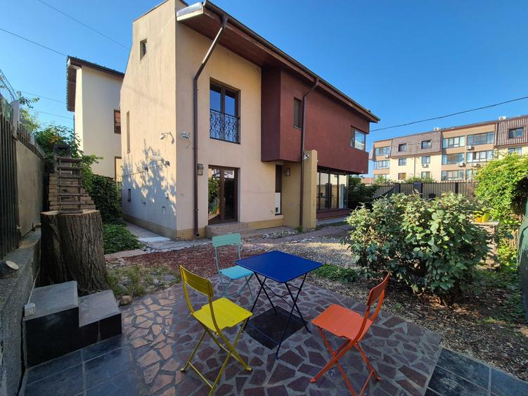 Vila Happy Kitty - 4 Camere Dobroesti (Fundeni) Pet friendly 200mp Curte - 2