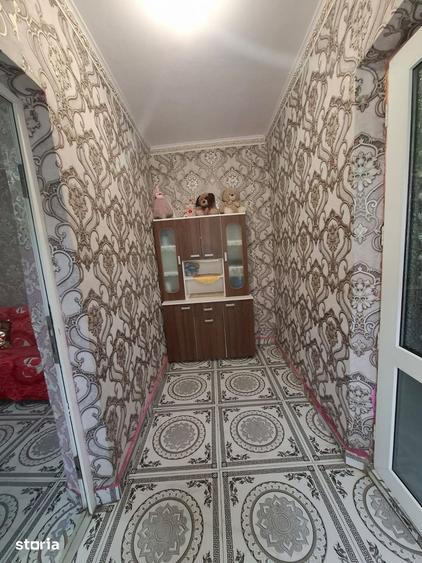Casă cu 2 camere cu Teren 590 Mp în Central