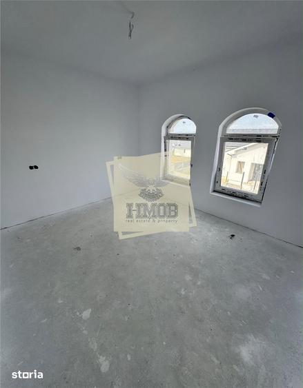 Casă cu 4 camere cu Teren 263 Mp în Central