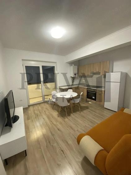 Apartament cu 2 camere decomandat în Giroc