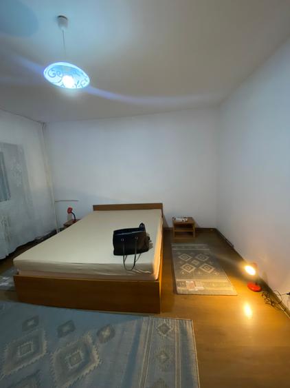 Apartament cu 1 camera, decomandat, zona Gară-Arcu - 1