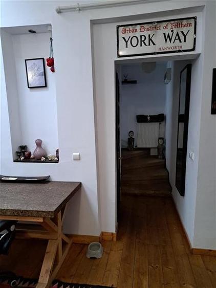 Apartament cu 3 camere semidecomandat în Cotroceni