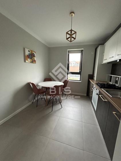 Apartament cu 3 camere decomandat, mobilat în Nord