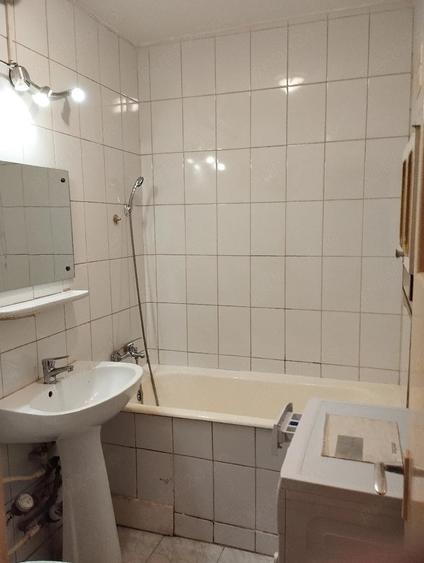 Garsonieră semidecomandată în Brazda lui Novac
