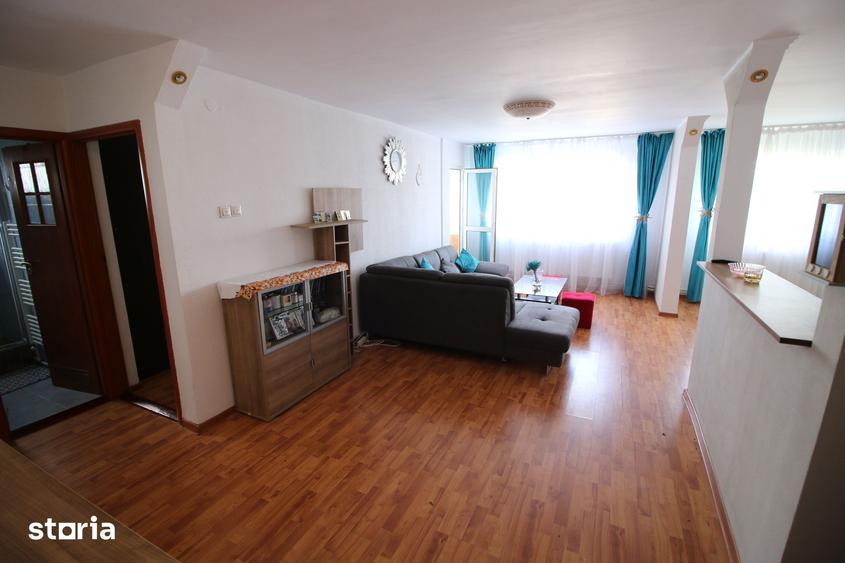 Apartament cu 2 camere decomandat în Siderurgiștilor
