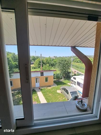 Casă cu 6 camere cu Teren 700 Mp în Bucium