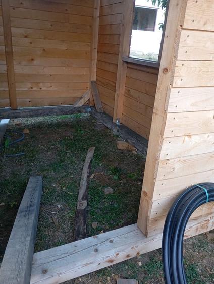 Casă în Roșia