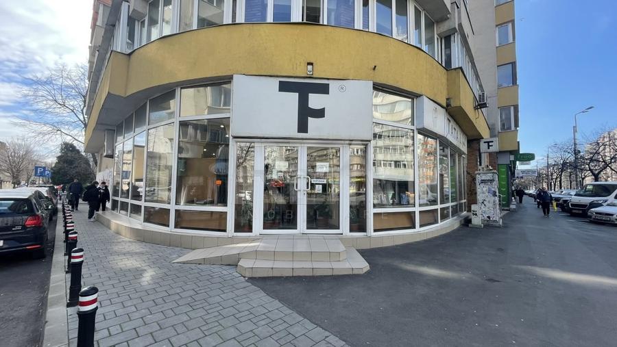 Spațiu comercial, de 160 mp, în Moșilor