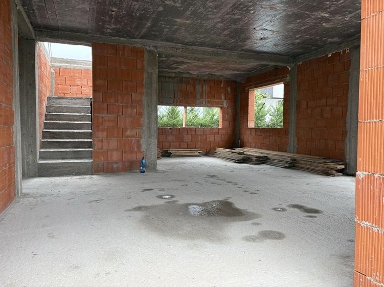 Casă cu 4 camere în Băile Felix