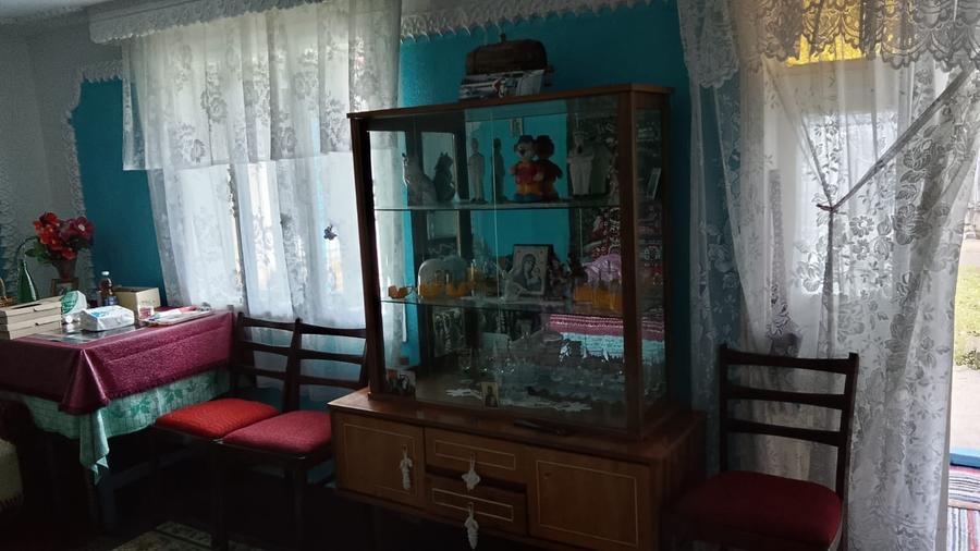 Casă individuală cu 5 camere cu Teren 2700 Mp în Ghindăoani