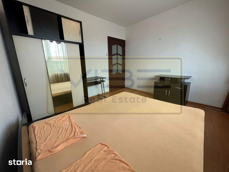 Apartament cu 3 camere decomandat, mobilat în Gară