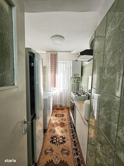Apartament cu 2 camere semidecomandat în Mircea cel Bătrân