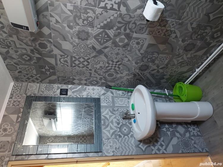 Apartament cu 2 camere decomandat în Dobra
