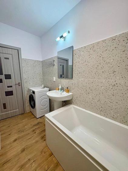 Apartament cu 2 camere decomandat în Florești