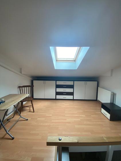 Apartament cu 2 camere semidecomandat, mobilat în Podu Roș