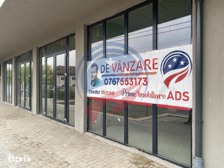 Spațiu comercial, de 365 mp, în Central