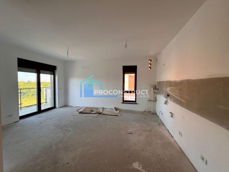 Penthouse cu 3 camere semidecomandat în Giroc