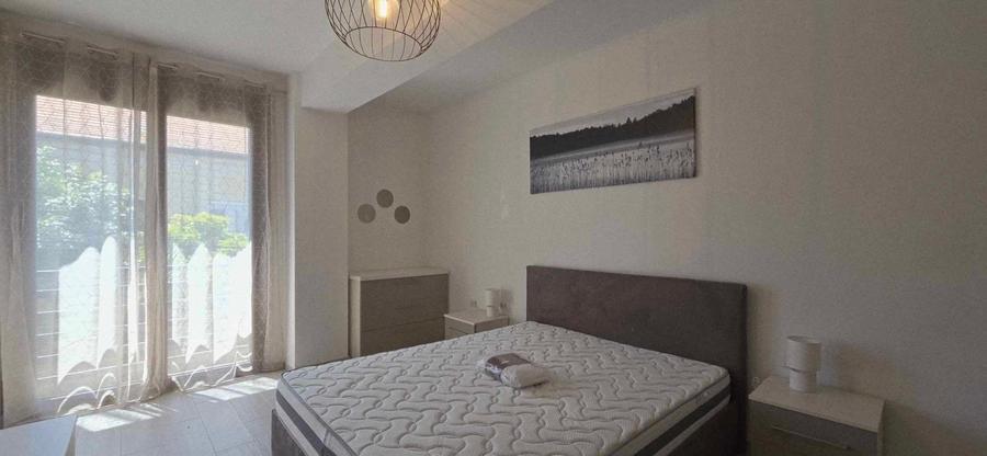 Apartament cu 2 camere nedecomandat în Central